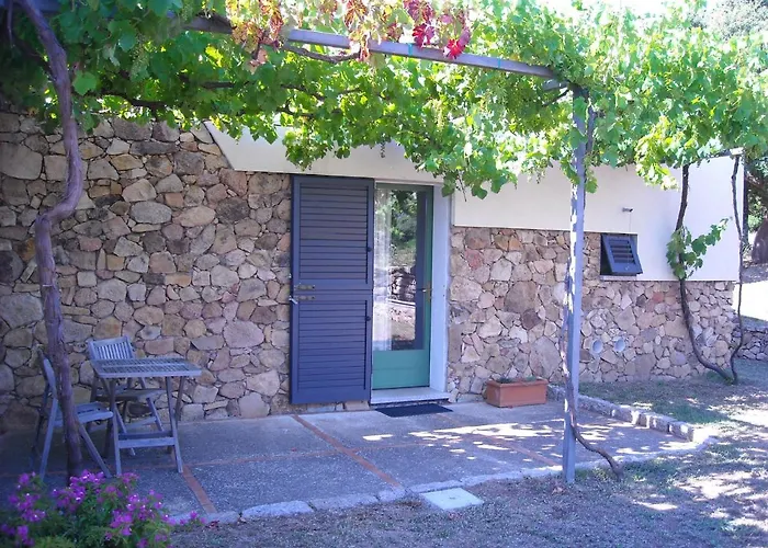 Alojamento de Turismo Rural Li Pireddi *